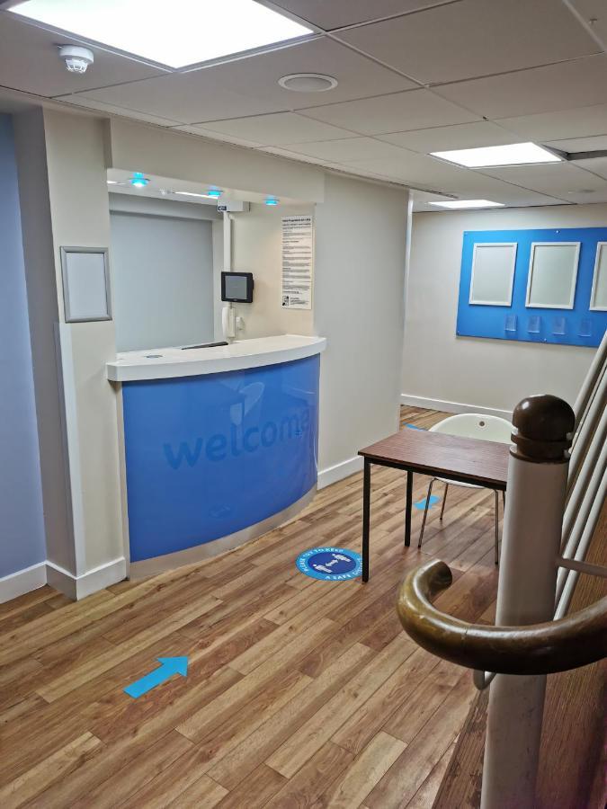 Thurrock Hotel M25 Services Aveley Екстериор снимка