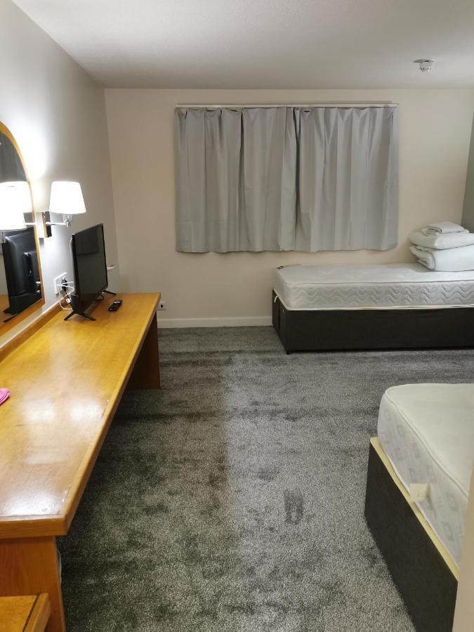 Thurrock Hotel M25 Services Aveley Екстериор снимка
