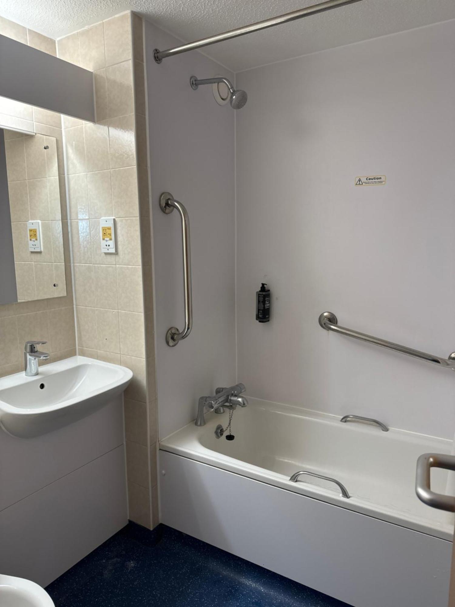 Thurrock Hotel M25 Services Aveley Екстериор снимка